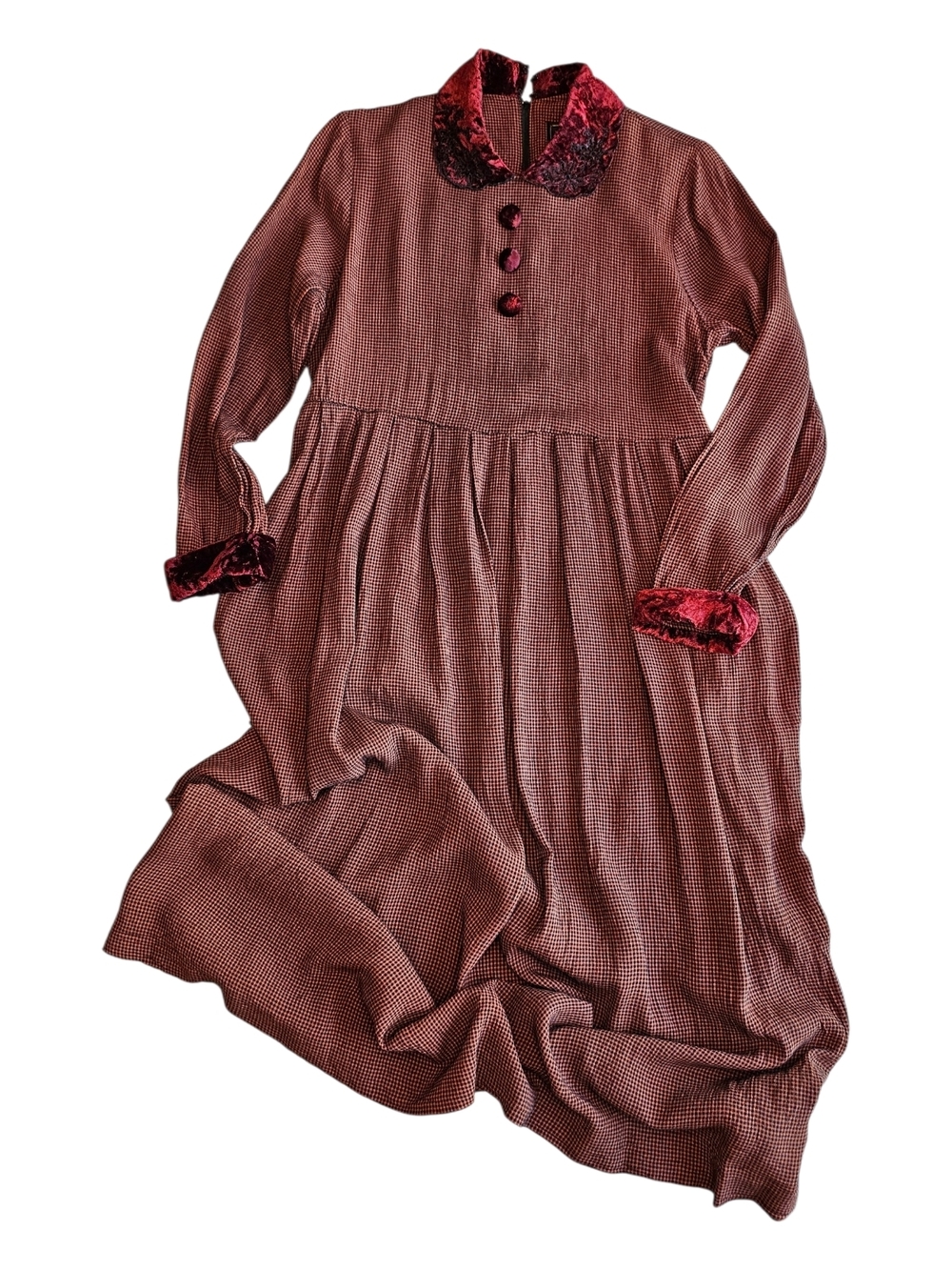 Vintage-Inspired Burgundy Maxi Dress with Velvet Trim